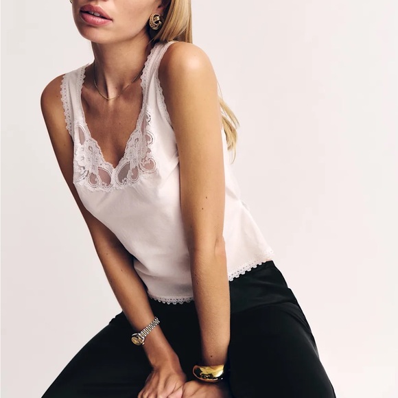 Reformation White Lilu Top Never Worn - Picture 4 of 6